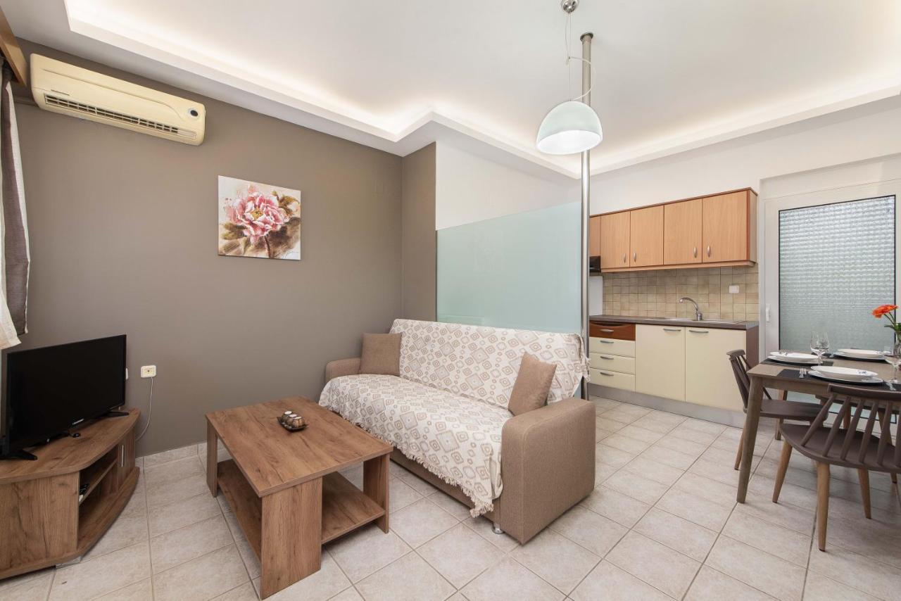 Iliana Apartment Afantou Bagian luar foto