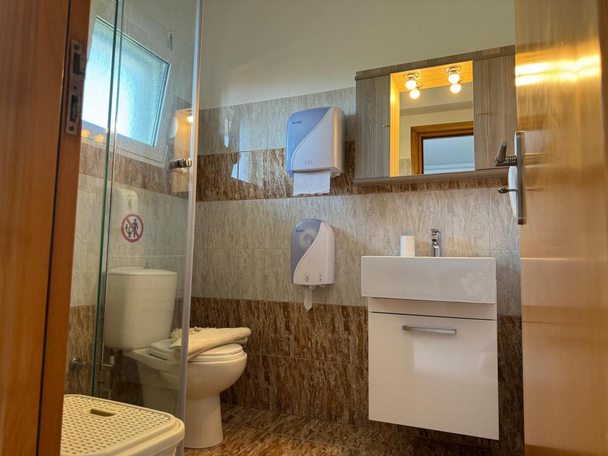 Iliana Apartment Afantou Bagian luar foto